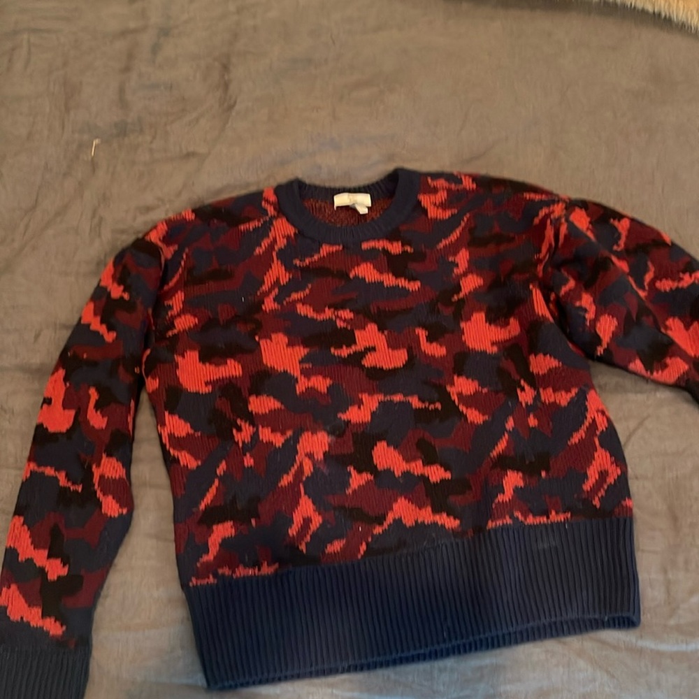 Cashmere sweater
